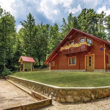 Lovely In Vrbovsko With Kitchen Ferienhaus